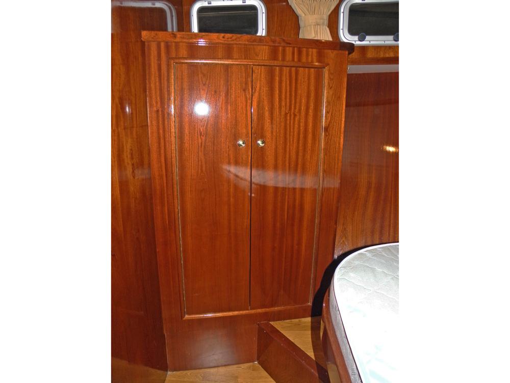 Fore ship, Accommodation